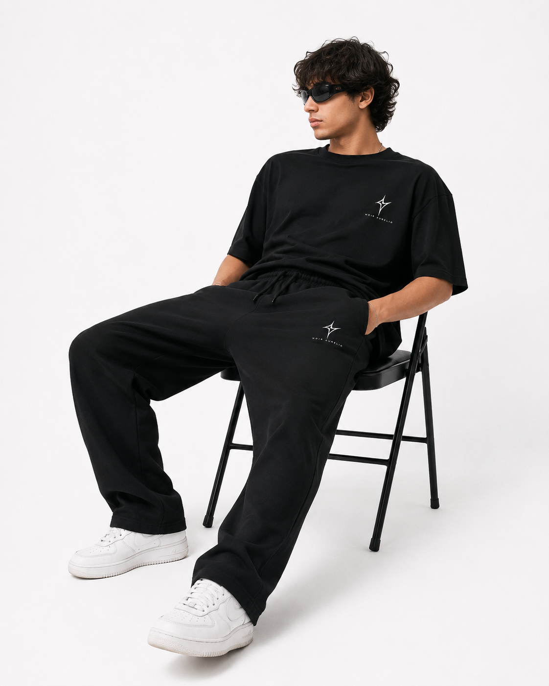 Noir Aurelio Essential Logo Unisex Sweatpants – Black