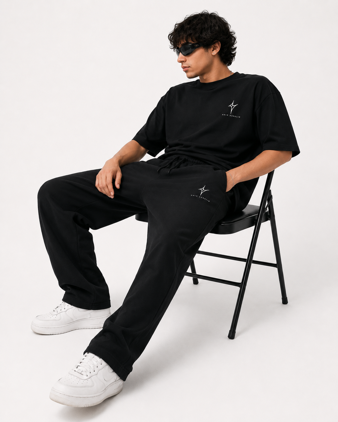 Noir Aurelio Essential Logo Unisex Sweatpants – Black